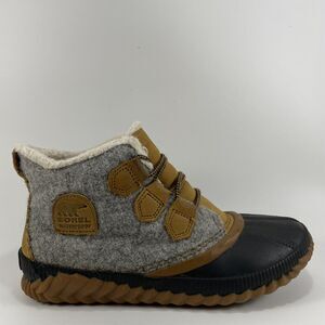 Sorel Out 'N About Plus Boots Womens Size 8 Duck Booties Waterproof Wool Leather